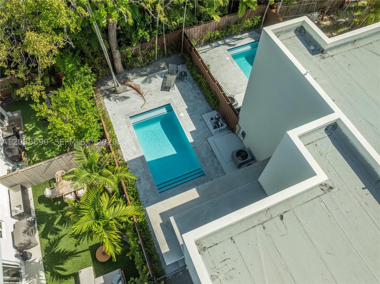3350 SW 28th Ter, Miami FL 33133