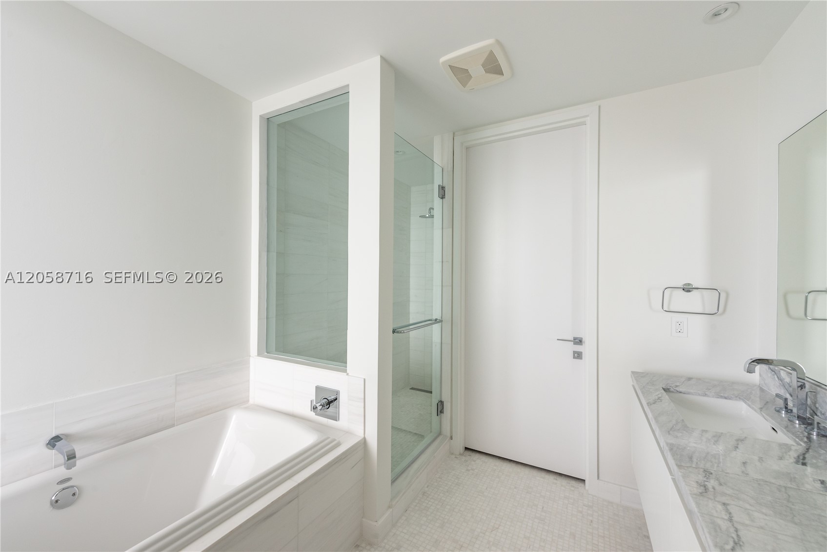 700 NE 26th Ter #903, Miami FL 33137