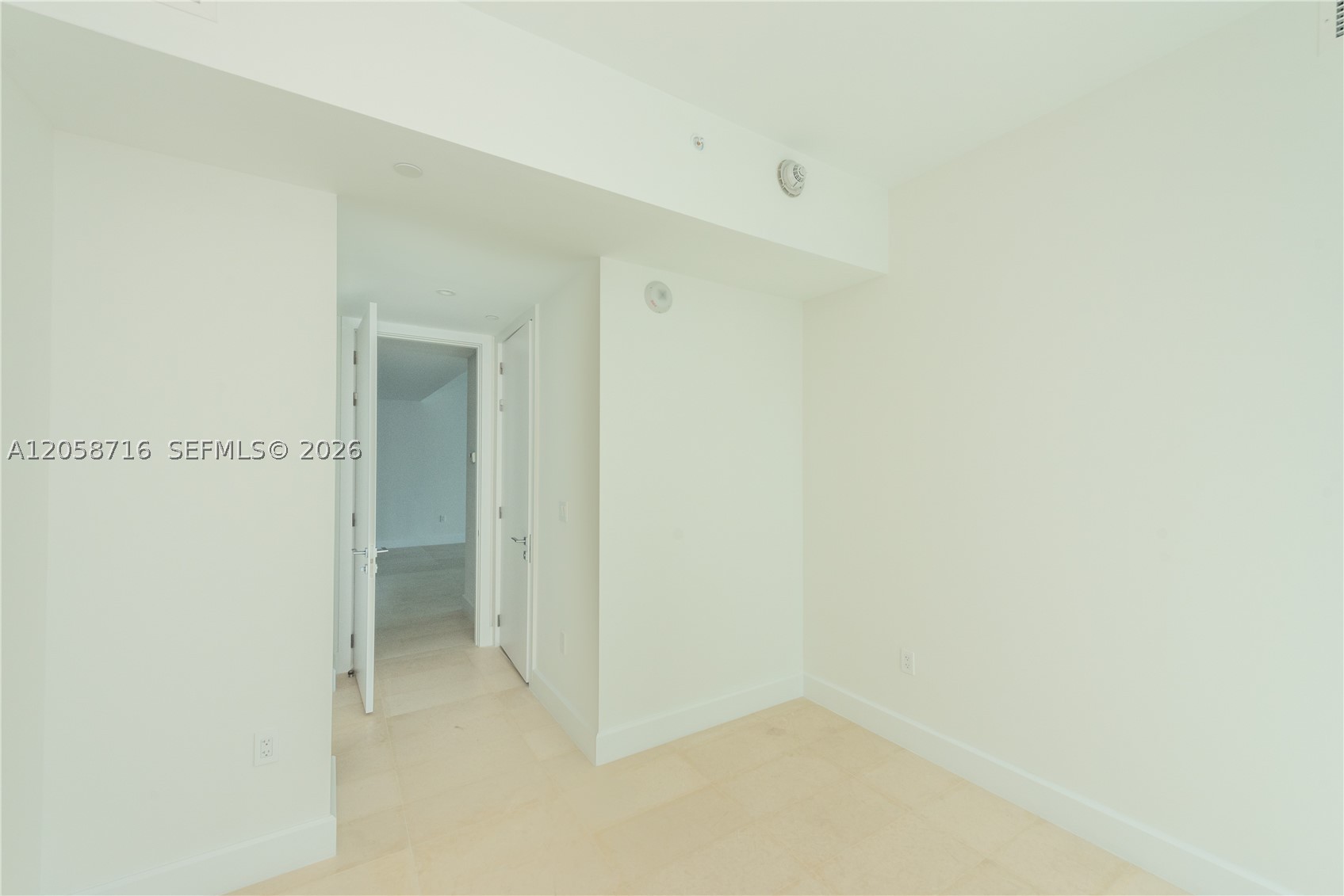 700 NE 26th Ter #903, Miami FL 33137