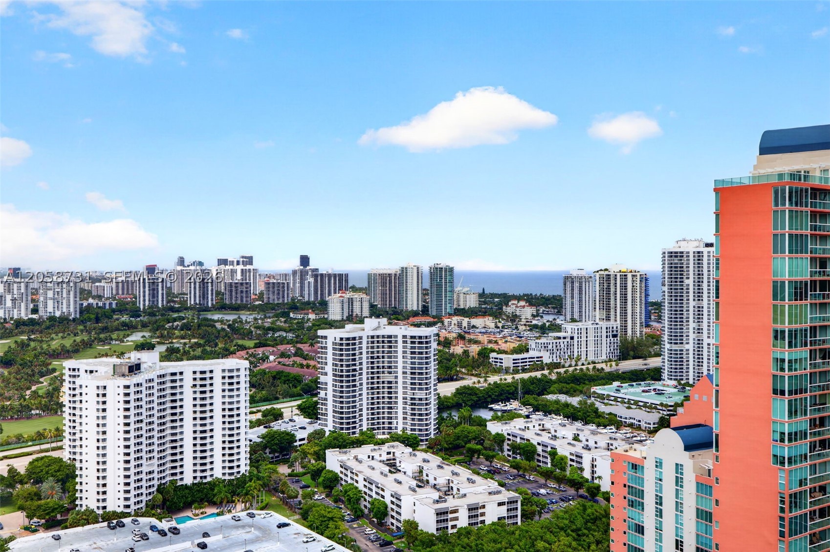 3330 NE 190th St #UPH14, Aventura FL 33180