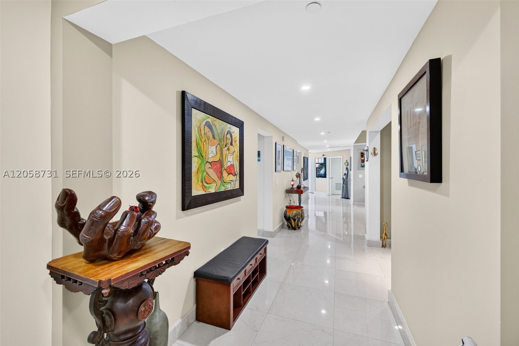 3330 NE 190th St #UPH14, Aventura FL 33180