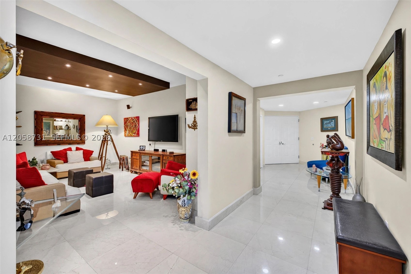 3330 NE 190th St #UPH14, Aventura FL 33180