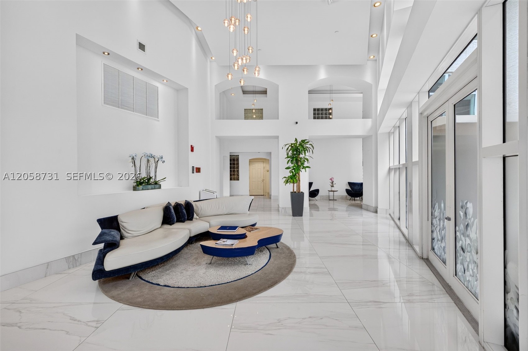 3330 NE 190th St #UPH14, Aventura FL 33180