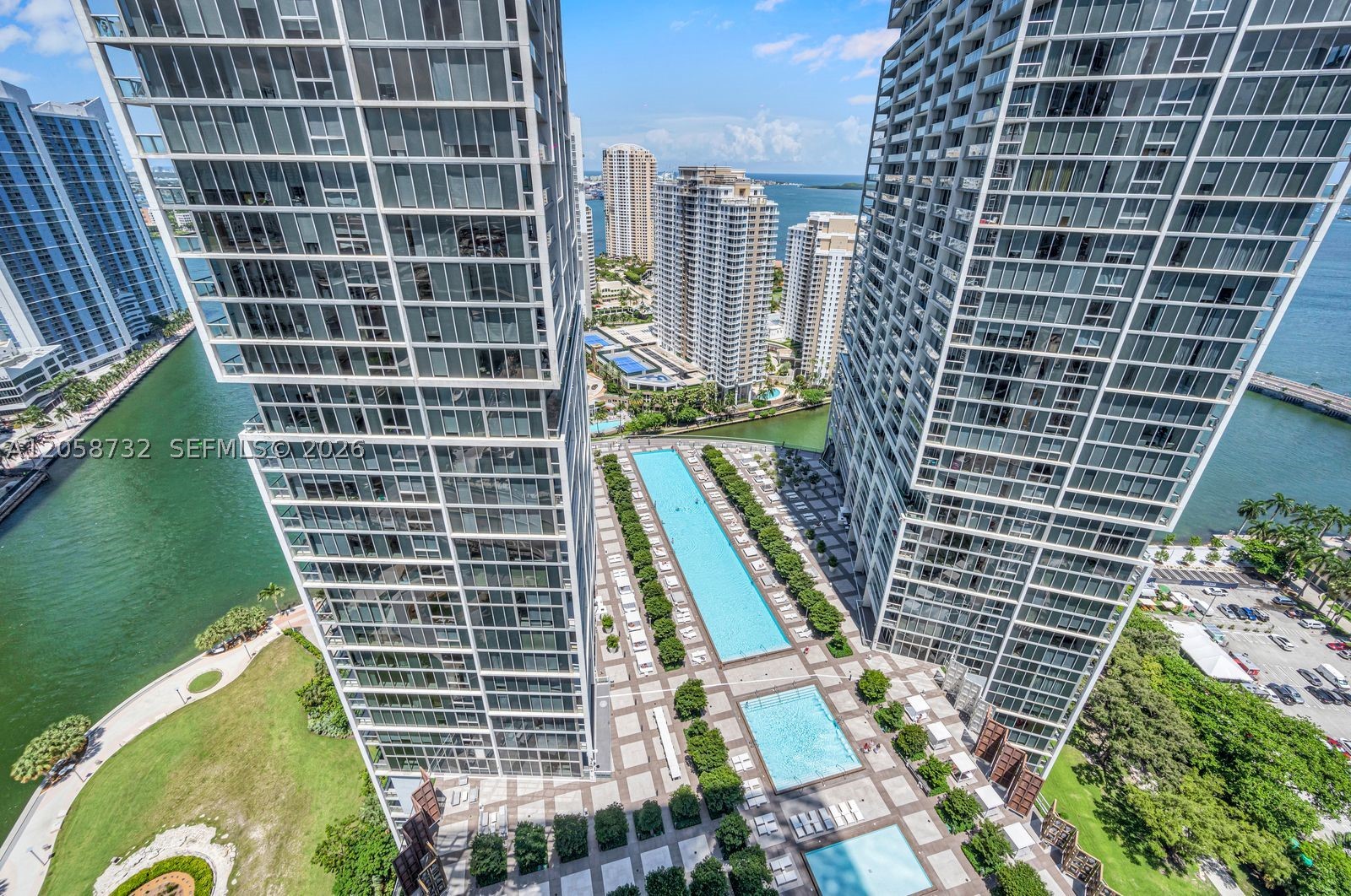 485 Brickell Ave #3401, Miami FL 33131