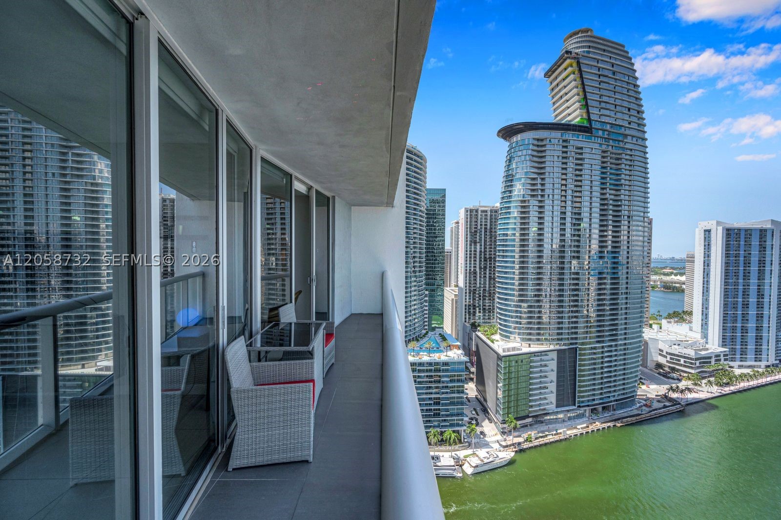 485 Brickell Ave #3401, Miami FL 33131