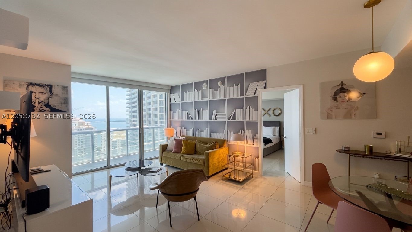 485 Brickell Ave #3401, Miami FL 33131
