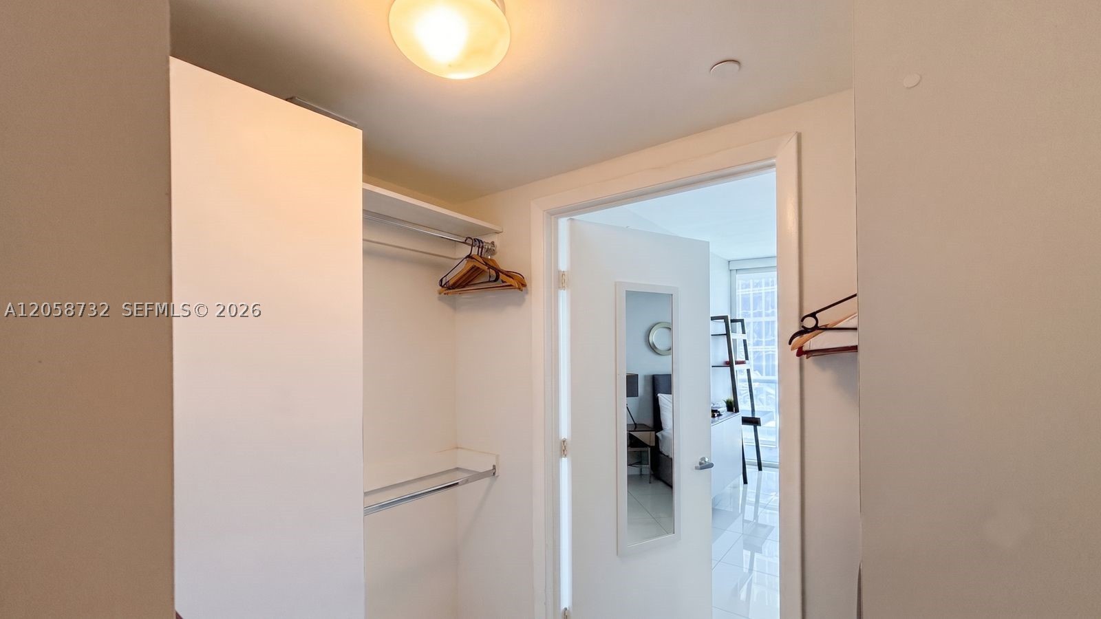 485 Brickell Ave #3401, Miami FL 33131