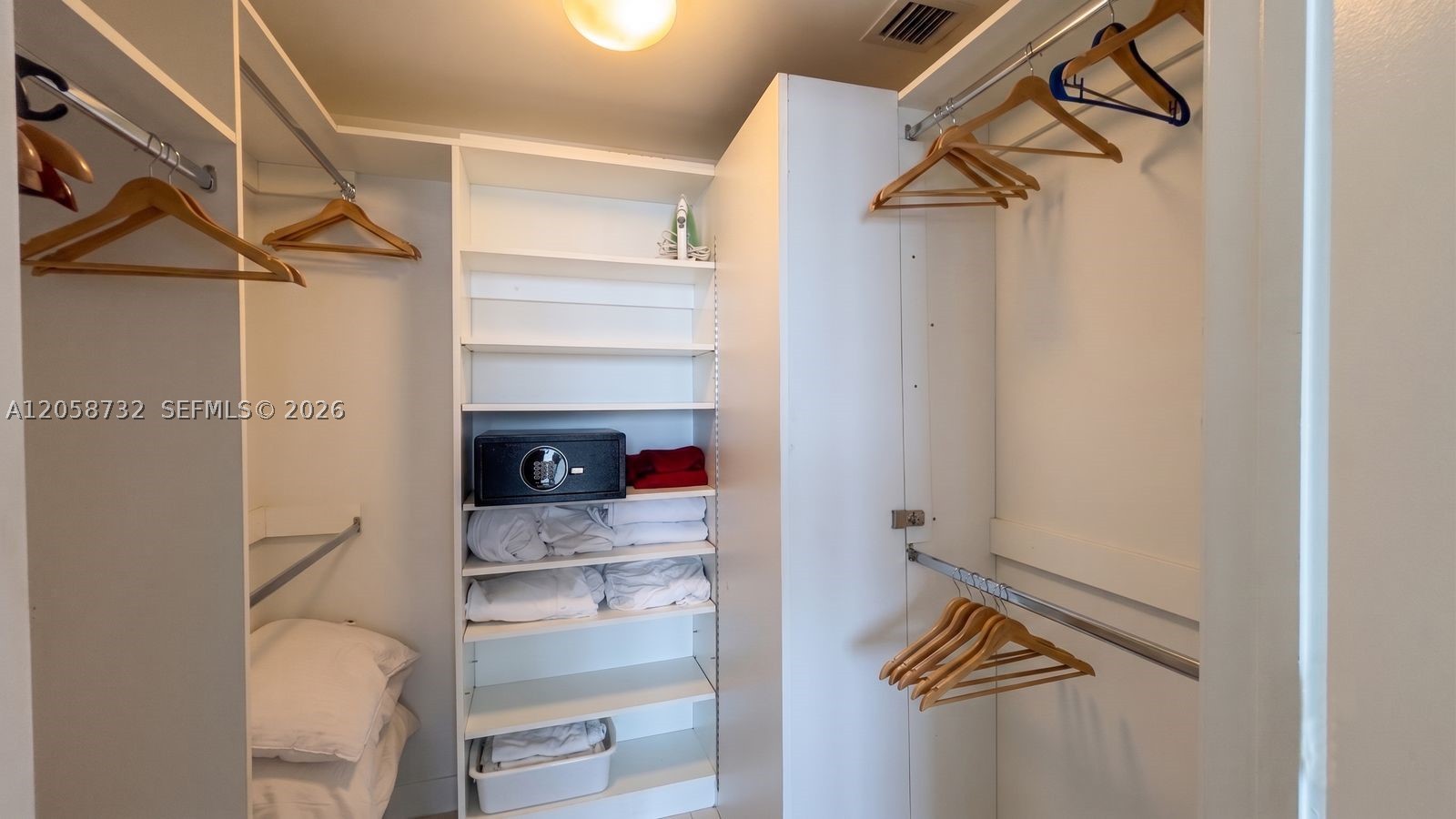 485 Brickell Ave #3401, Miami FL 33131