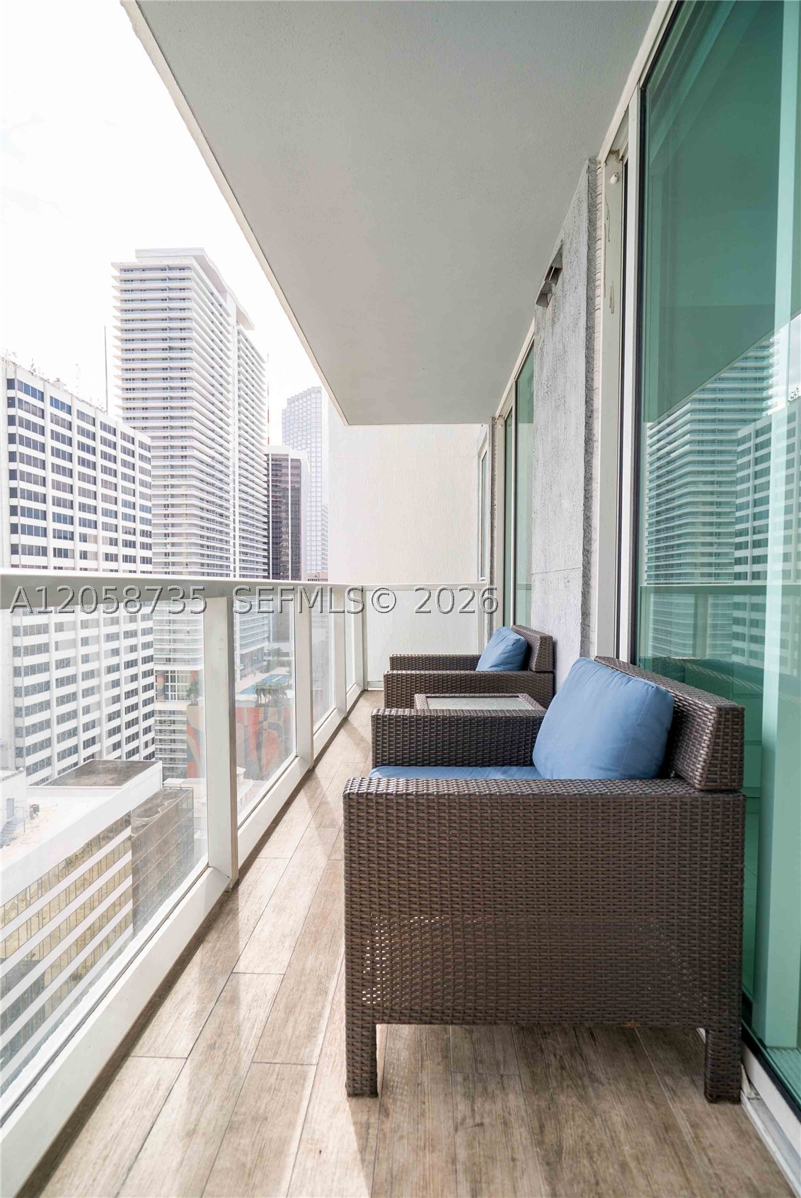 253 NE 2nd St #2107, Miami FL 33132