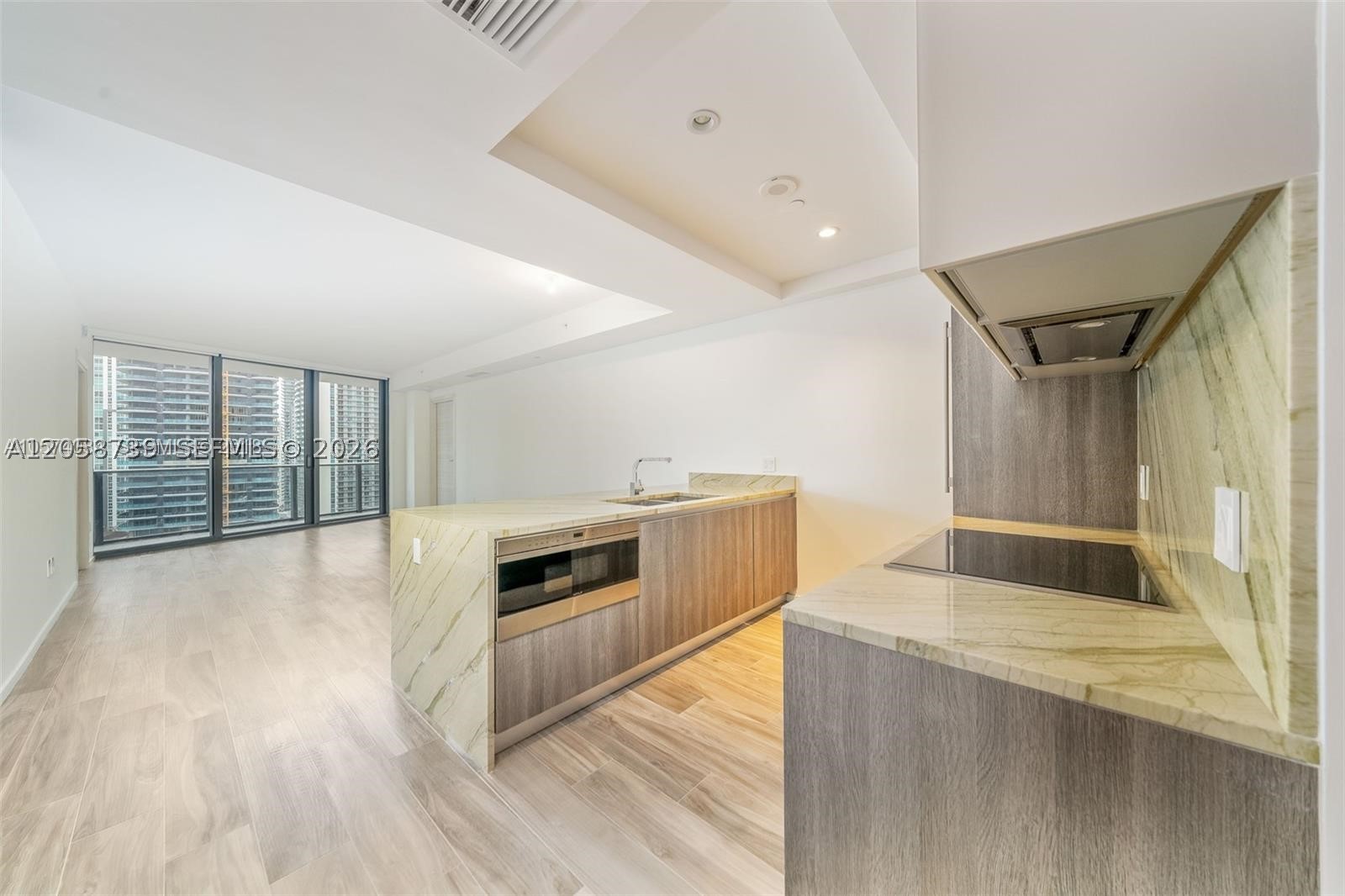 801 S Miami Ave #2302, Miami FL 33130
