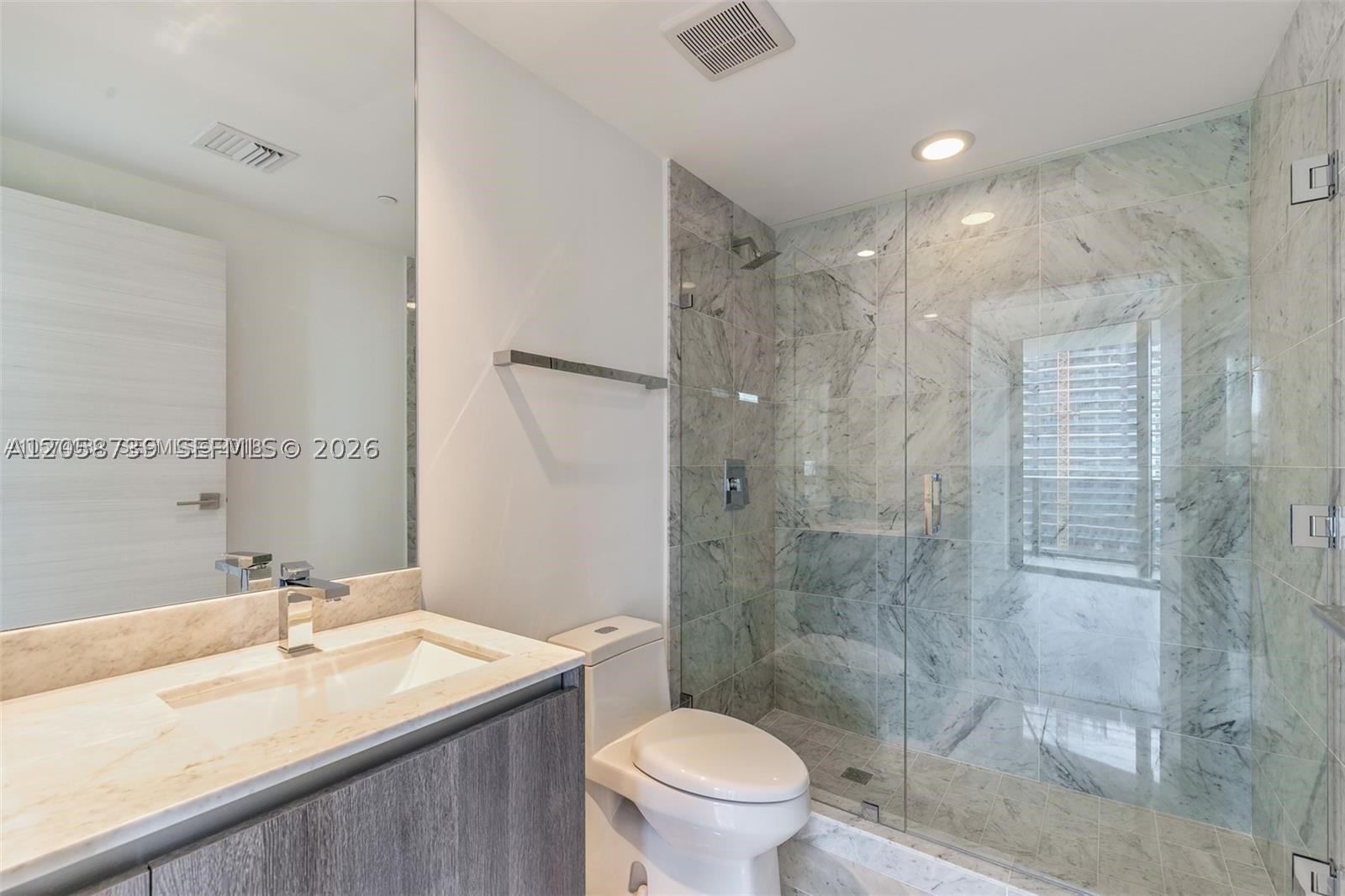 801 S Miami Ave #2302, Miami FL 33130