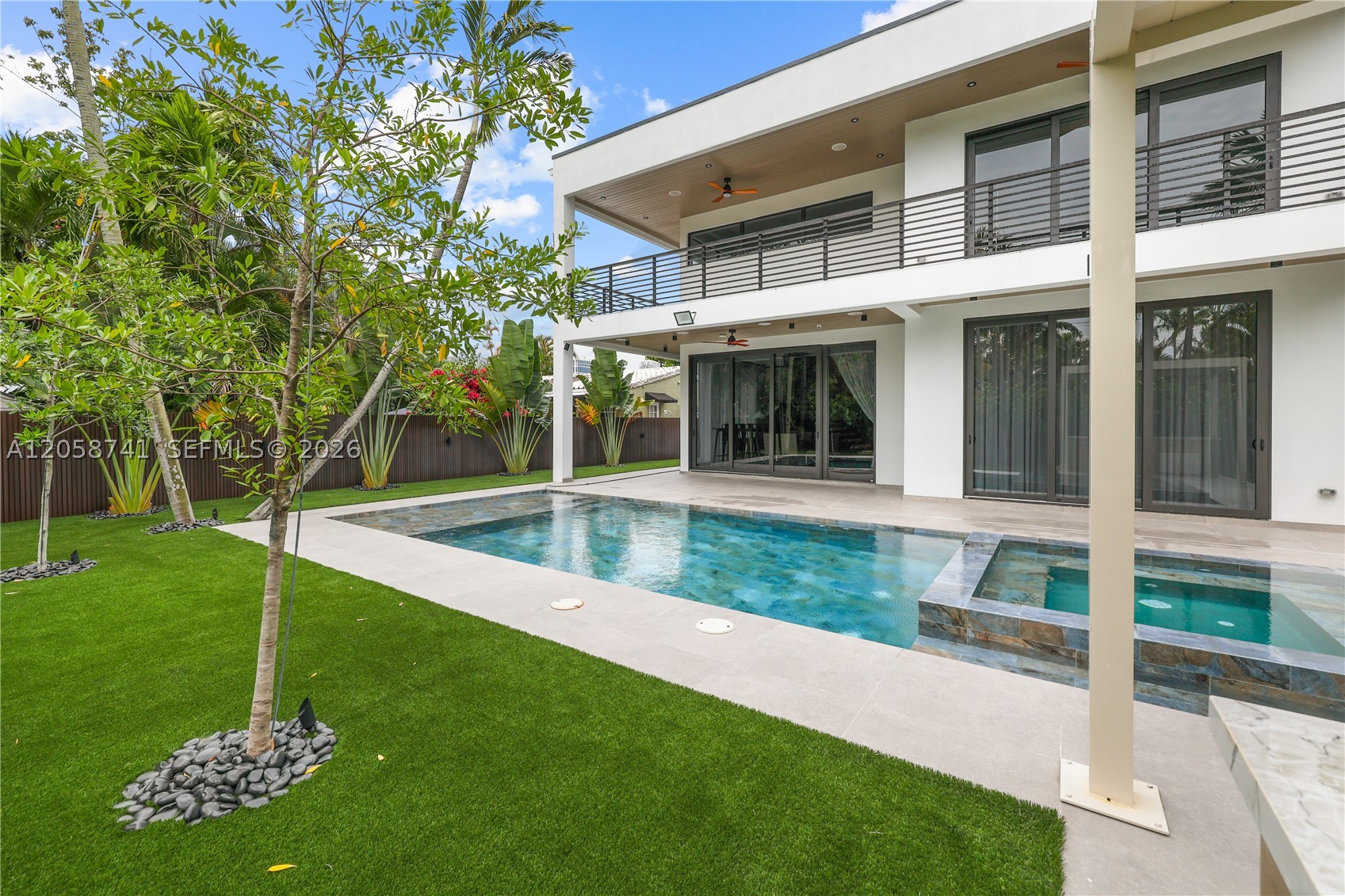 436 NE 10th Ave, Fort Lauderdale FL 33301