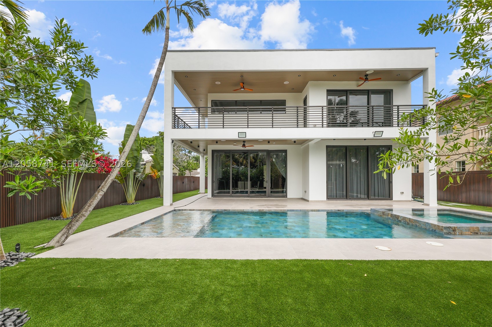 436 NE 10th Ave, Fort Lauderdale FL 33301