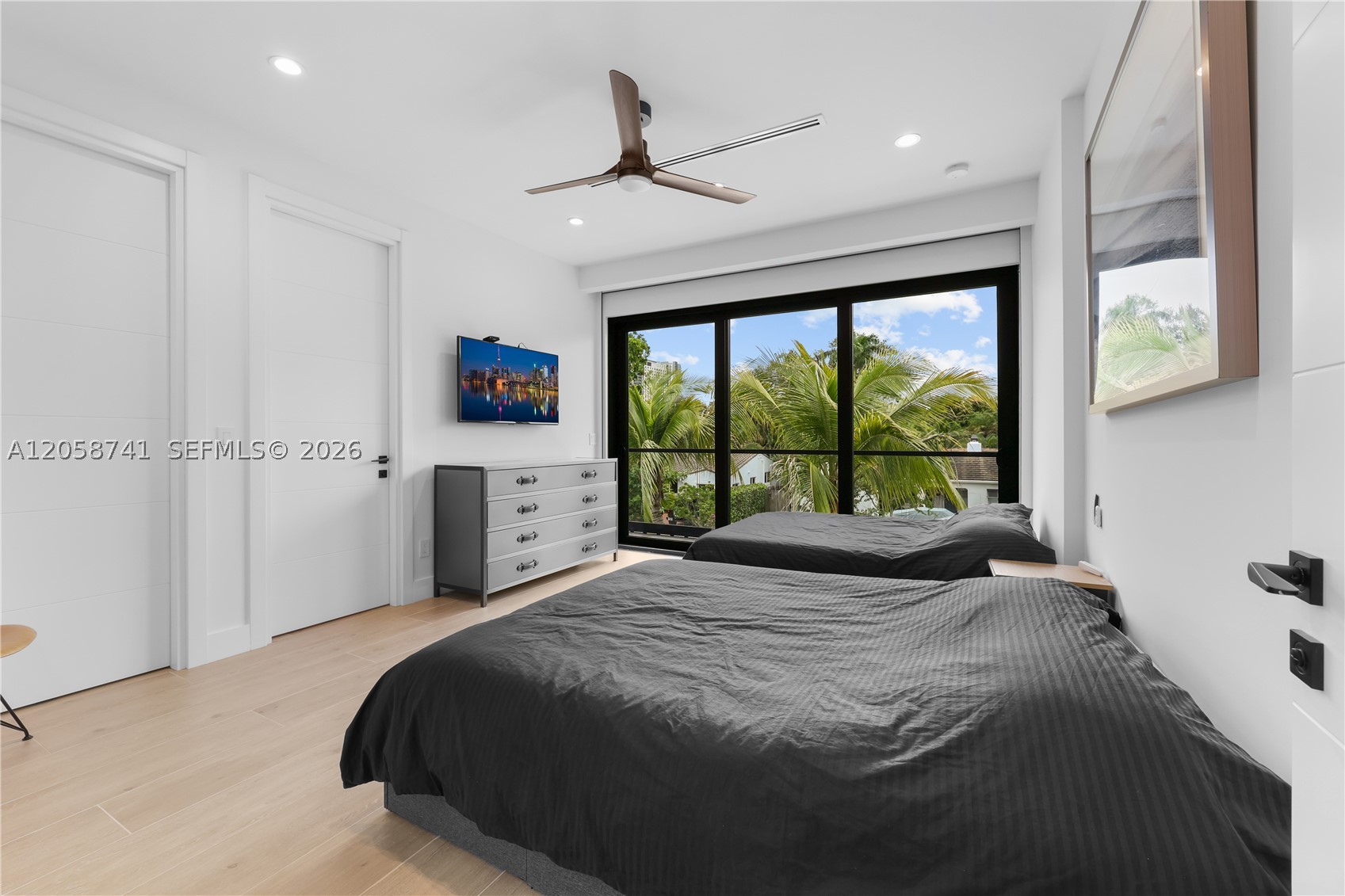 436 NE 10th Ave, Fort Lauderdale FL 33301