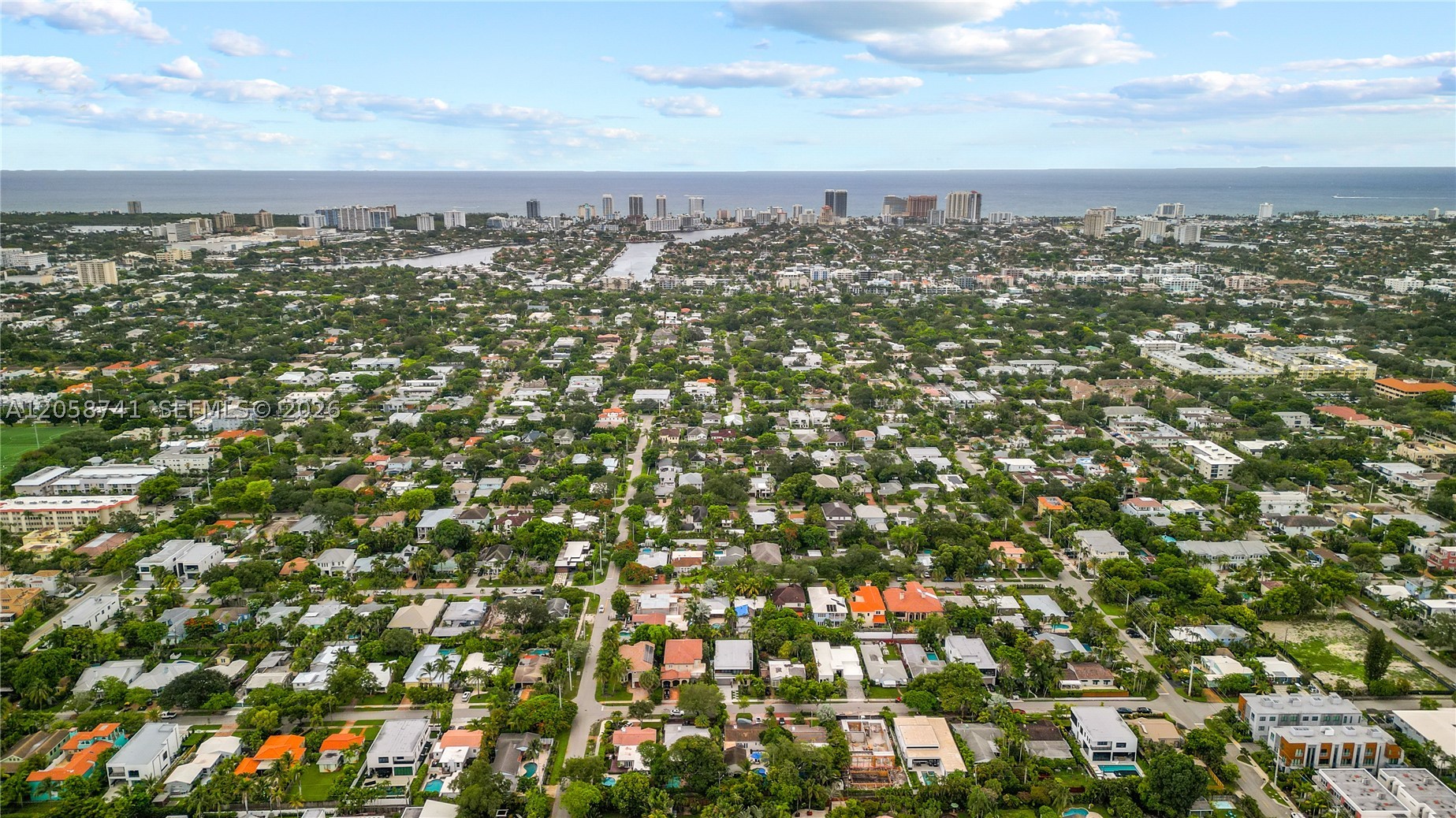 436 NE 10th Ave, Fort Lauderdale FL 33301