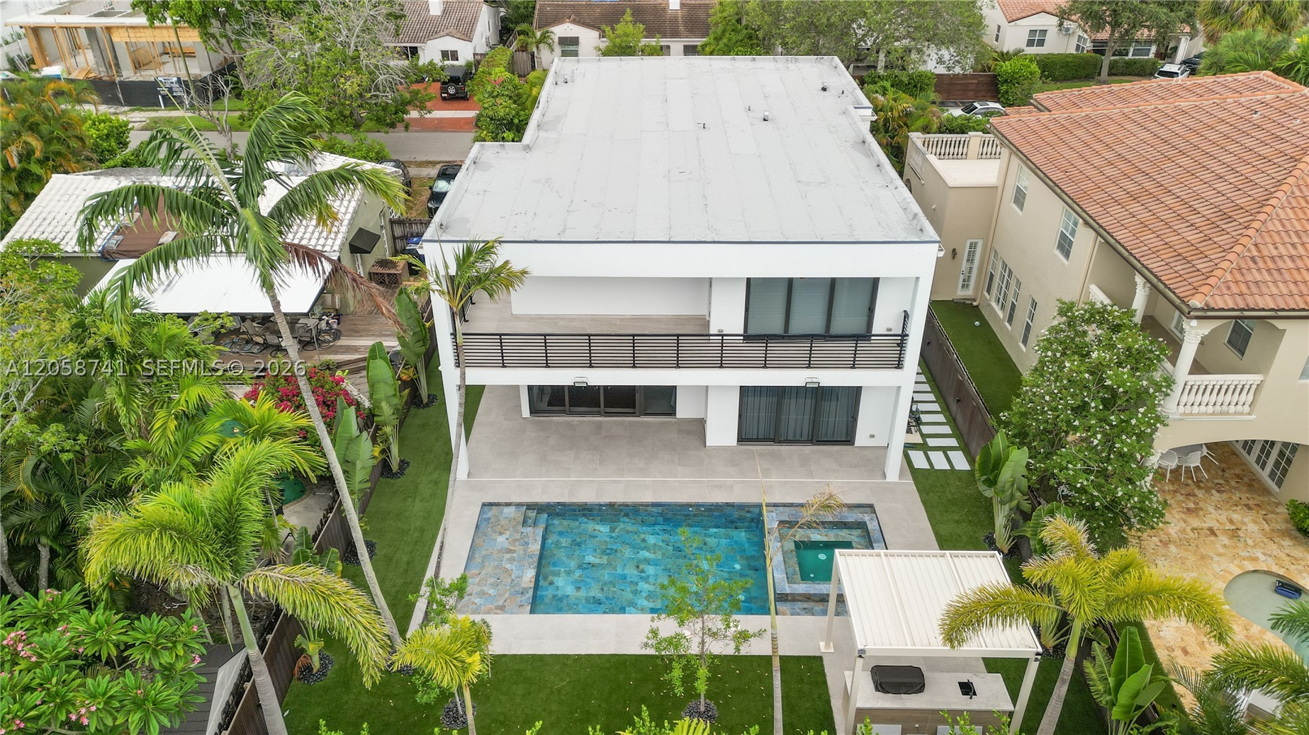 436 NE 10th Ave, Fort Lauderdale FL 33301