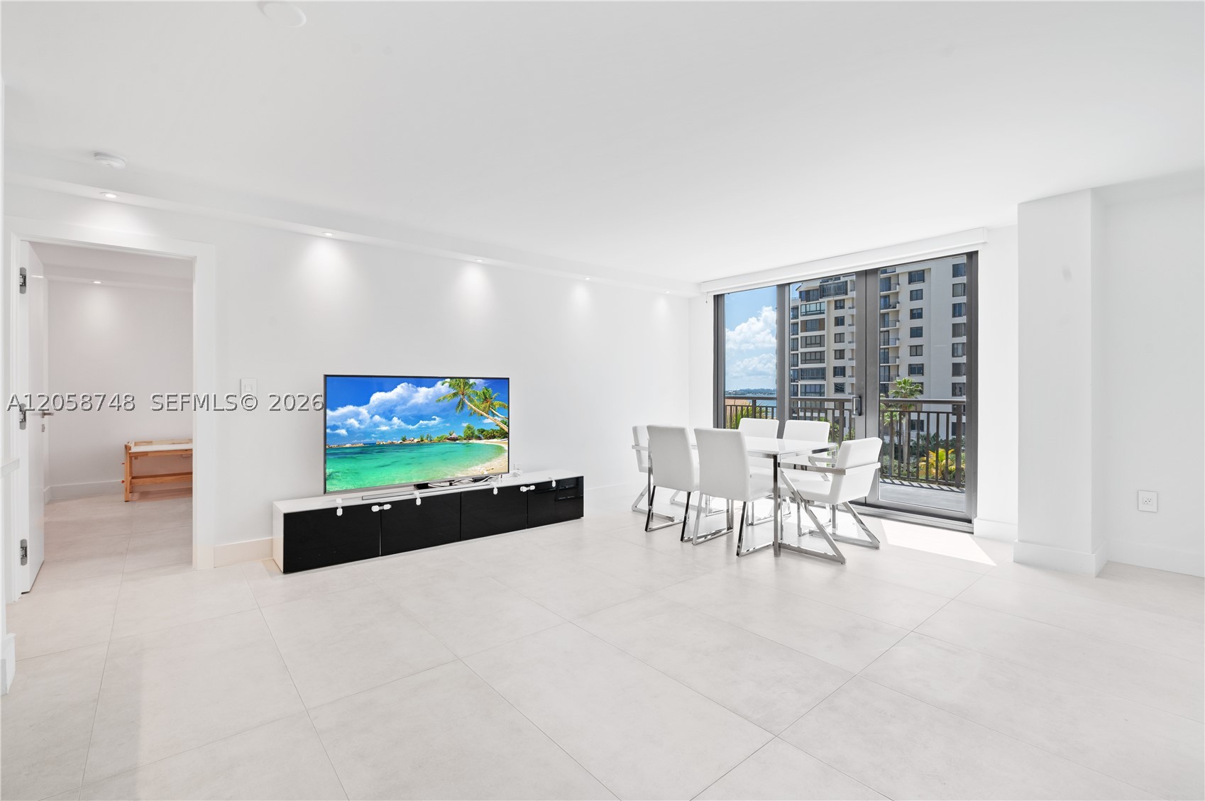 540 Brickell Key Dr #719, Miami FL 33131