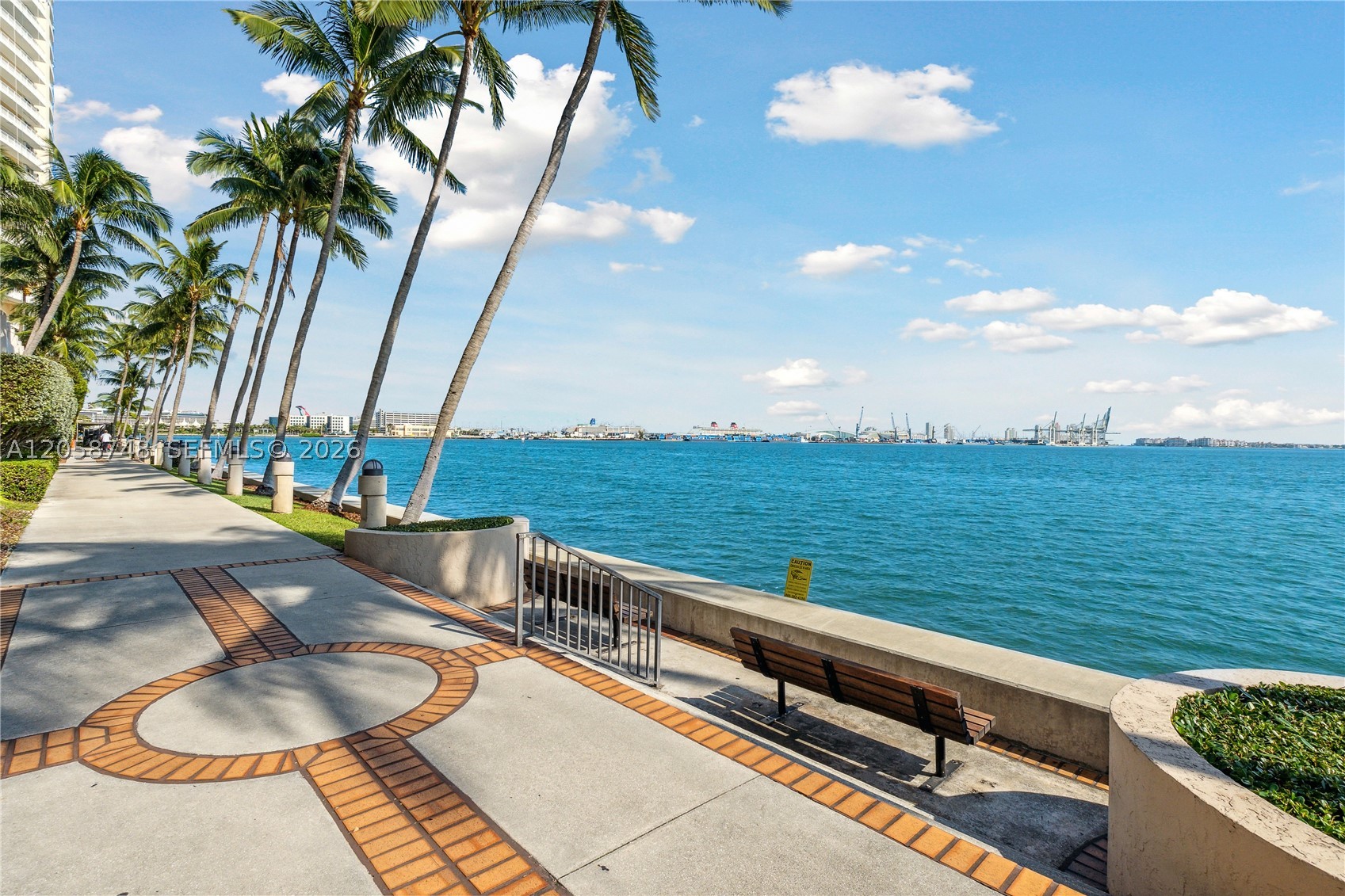 540 Brickell Key Dr #719, Miami FL 33131
