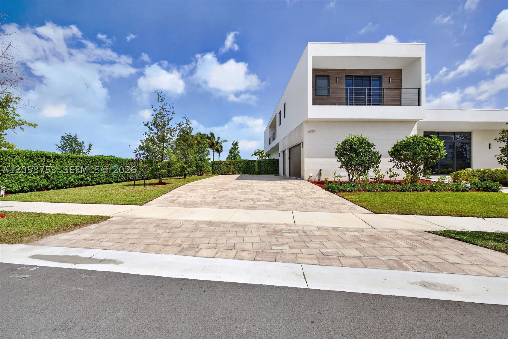 16709 N Botaniko Dr N #0, Weston FL 33326