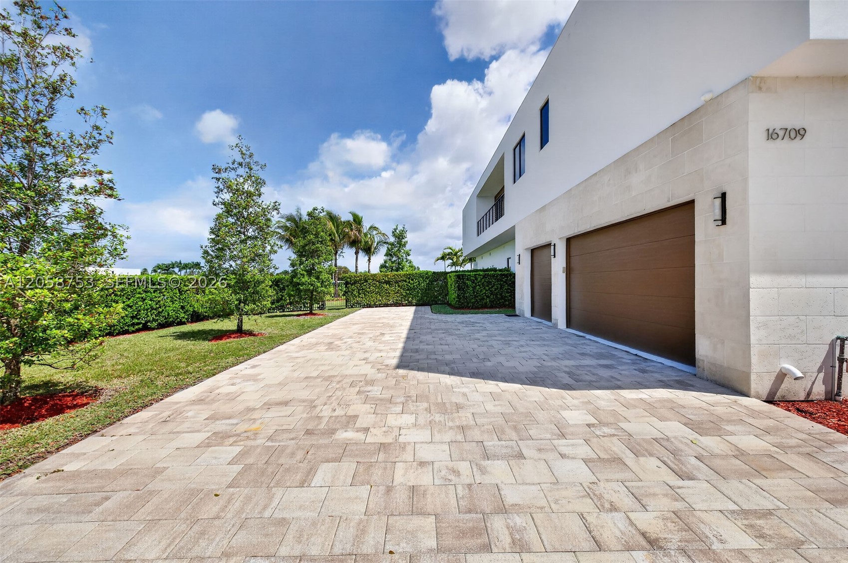 16709 N Botaniko Dr N #0, Weston FL 33326