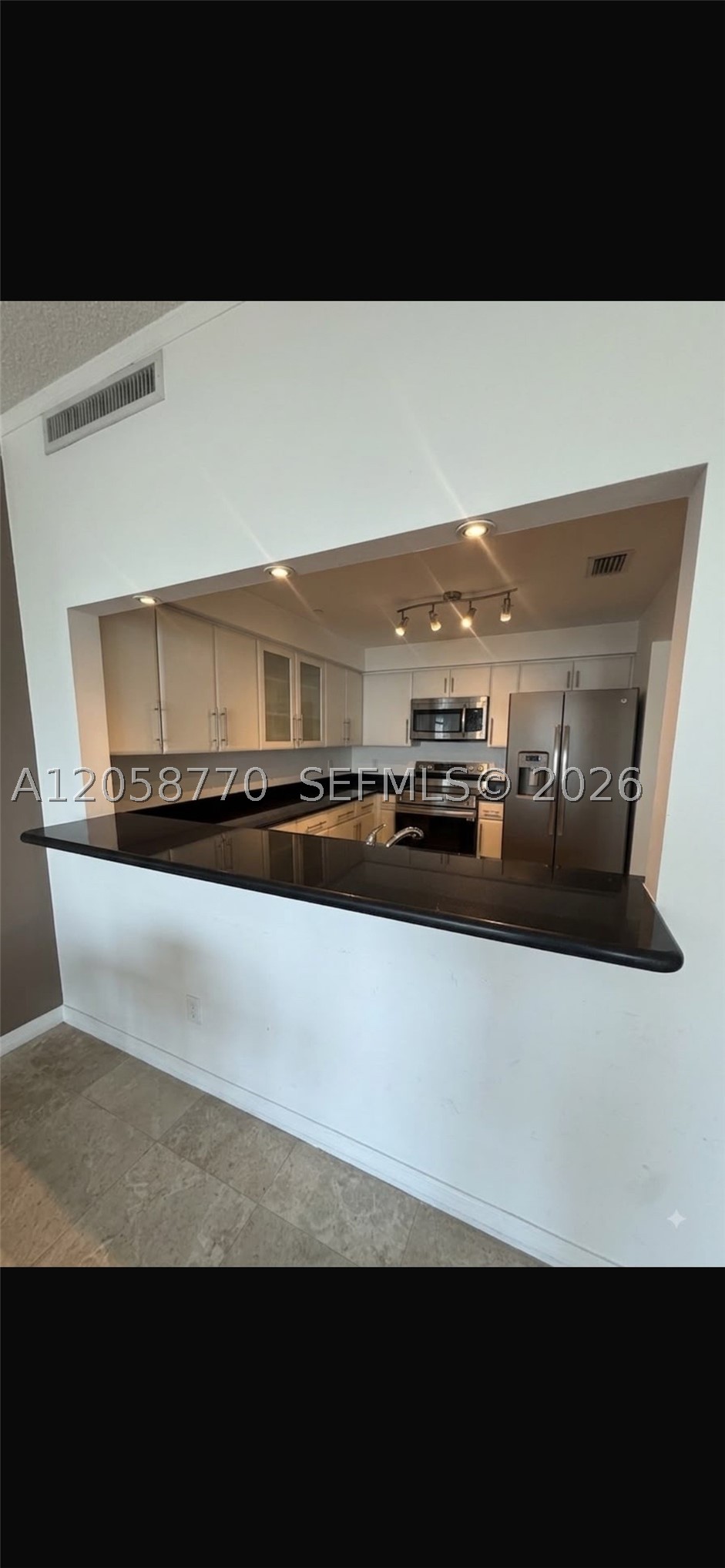 2475 Brickell Ave #1609, Miami FL 33129