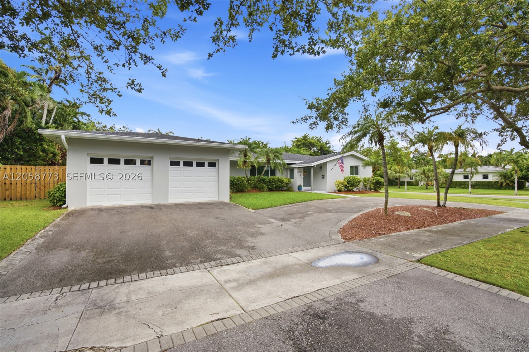 15845 SW 87th Ave, Palmetto Bay FL 33157