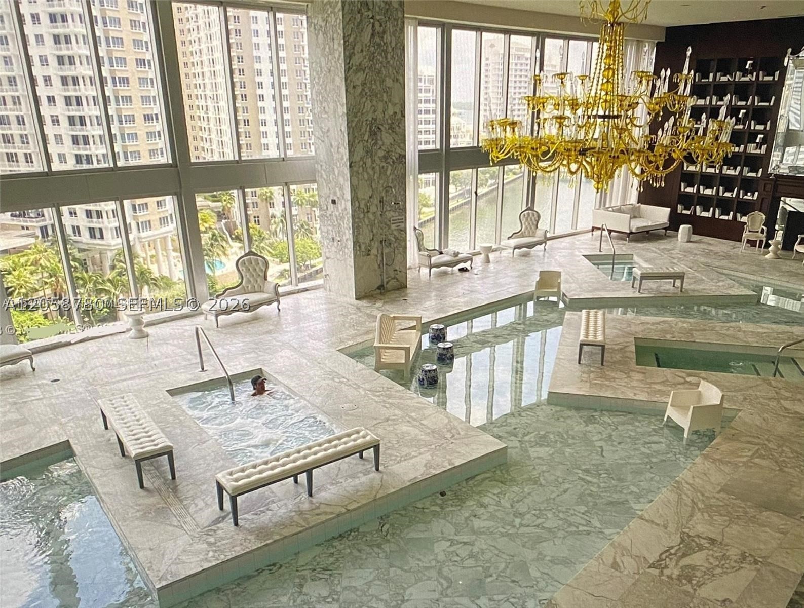 475 Brickell Ave #3710, Miami FL 33131