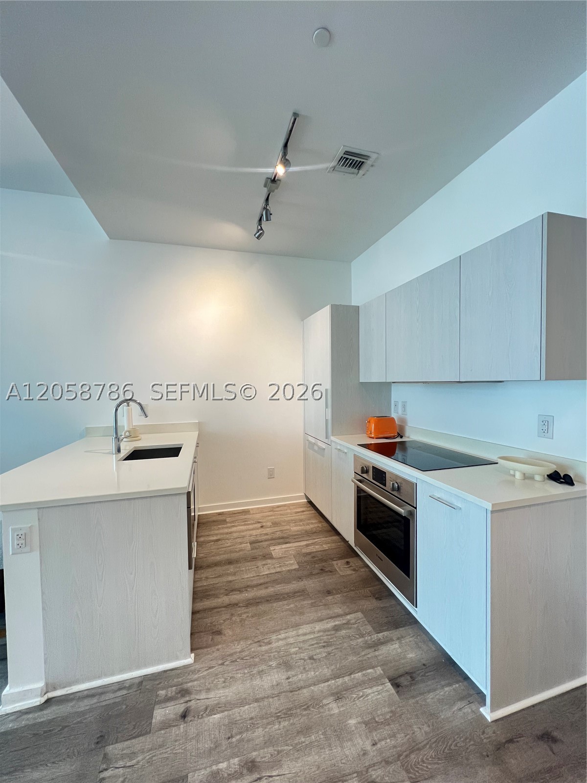501 NE 31st St #202, Miami FL 33137