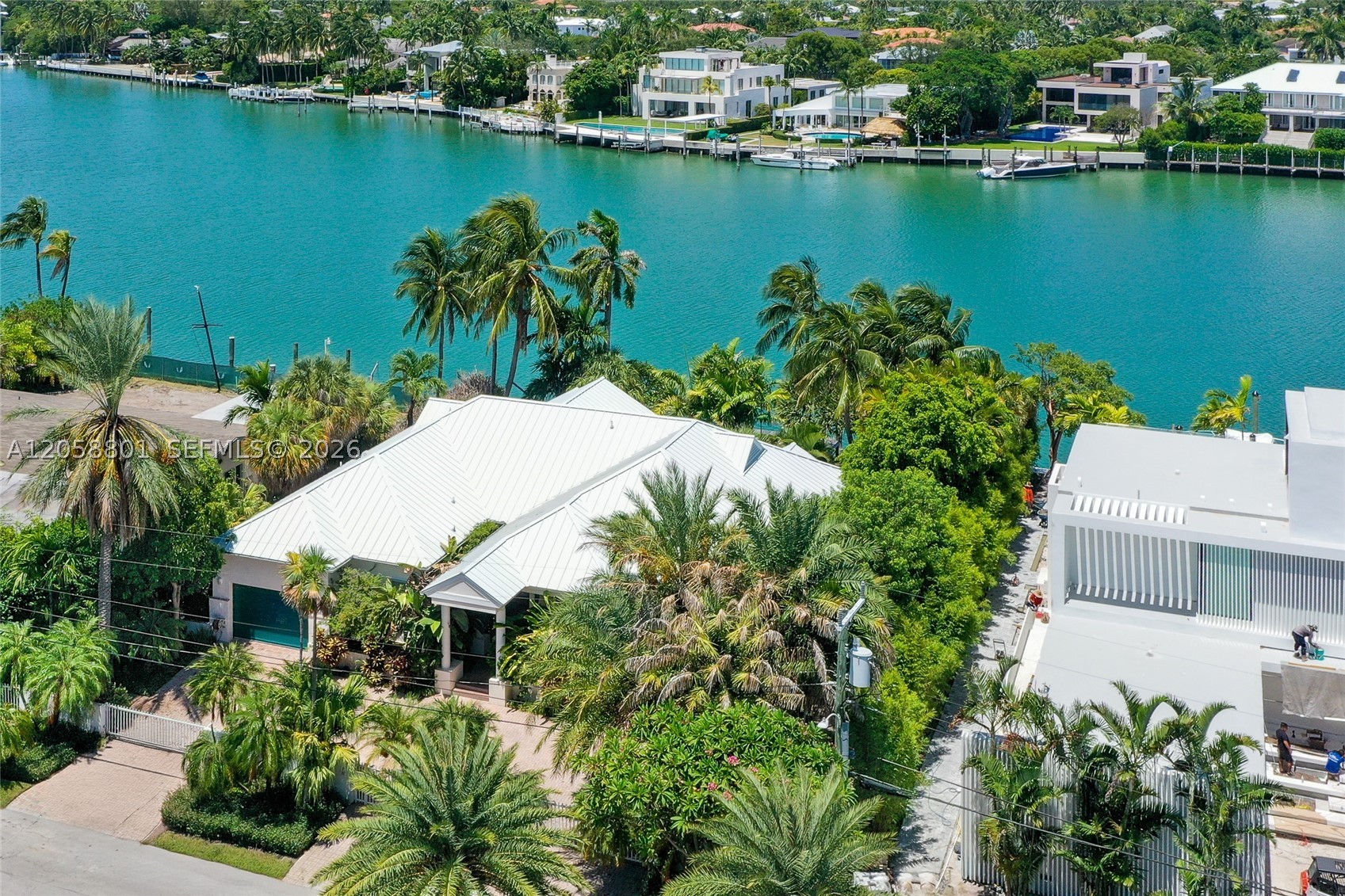 621 N Mashta Drive, Key Biscayne FL 33149