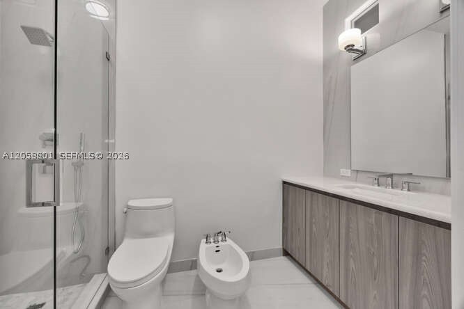 621 N Mashta Drive, Key Biscayne FL 33149