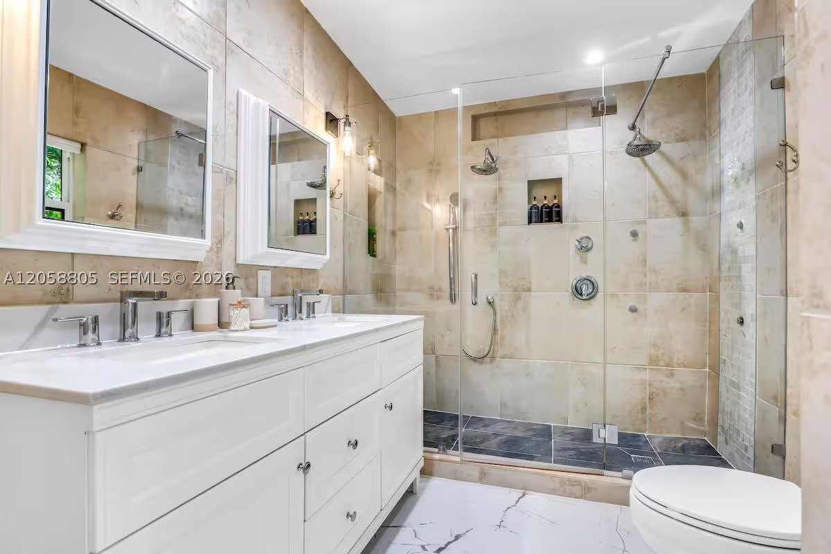 3204 Robbins Rd, Pompano Beach FL 33062