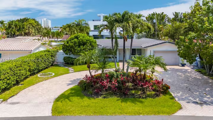 3204 Robbins Rd, Pompano Beach FL 33062