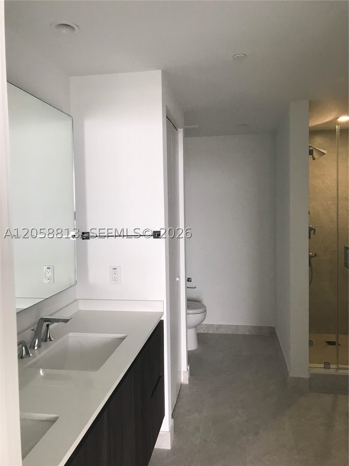 488 NE 18th St #3910, Miami FL 33132