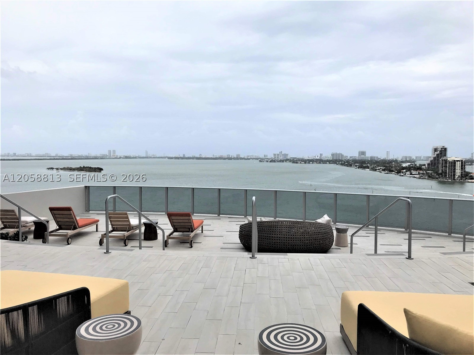 488 NE 18th St #3910, Miami FL 33132