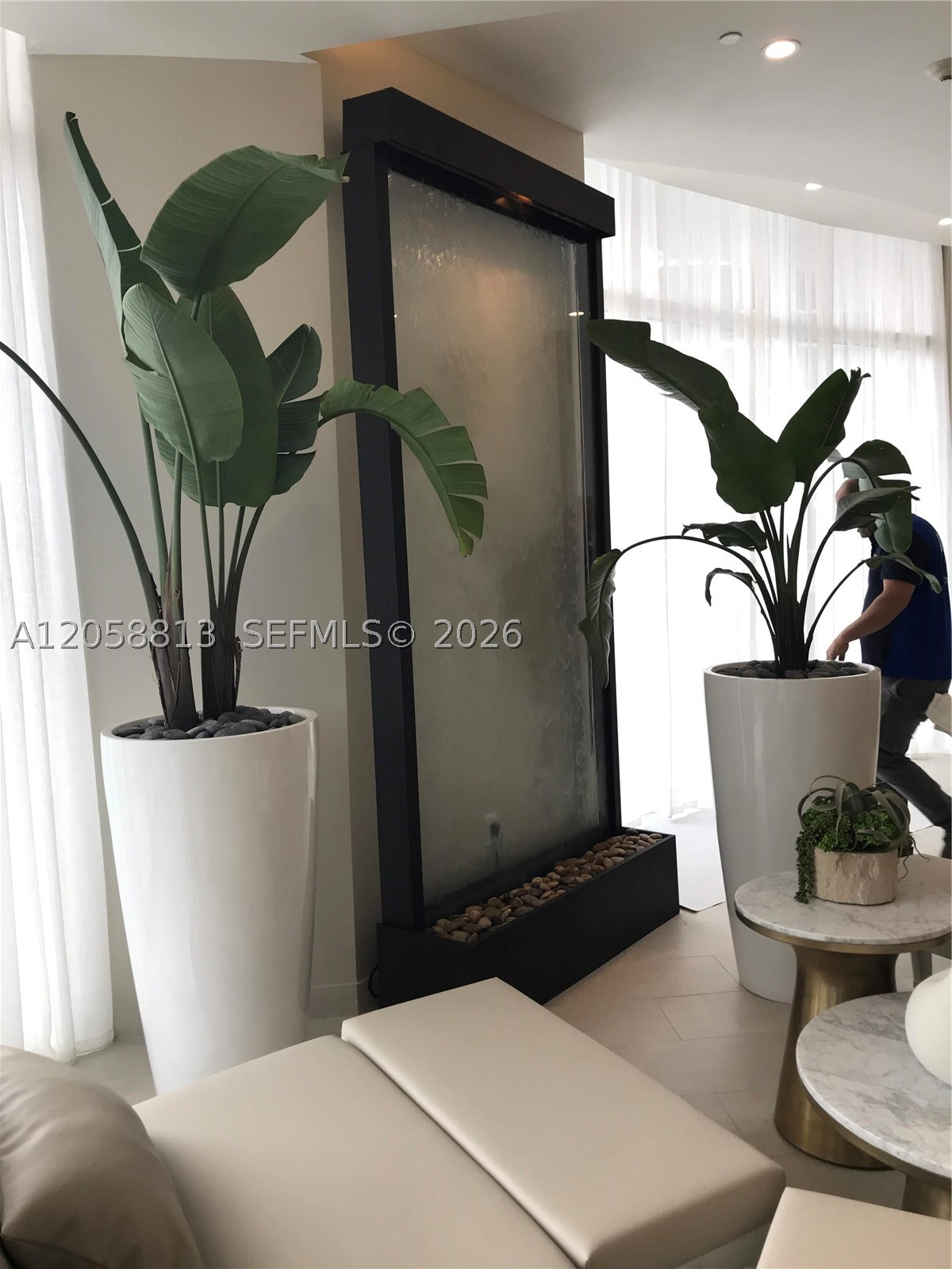 488 NE 18th St #3910, Miami FL 33132
