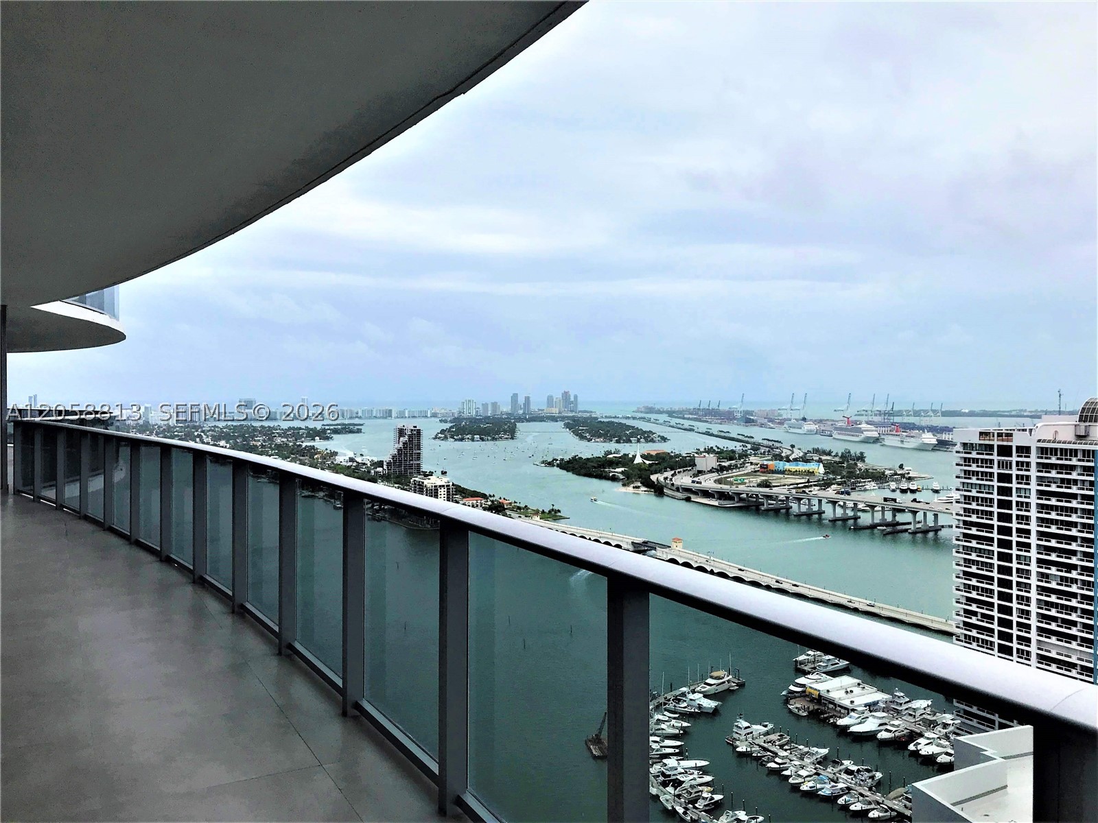 488 NE 18th St #3910, Miami FL 33132