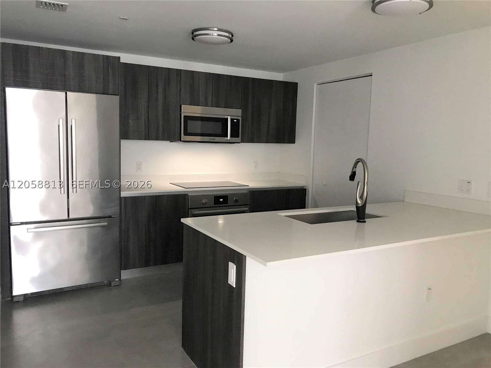 488 NE 18th St #3910, Miami FL 33132