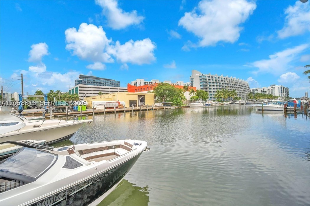 2845 NE 185th St #903, Aventura FL 33180