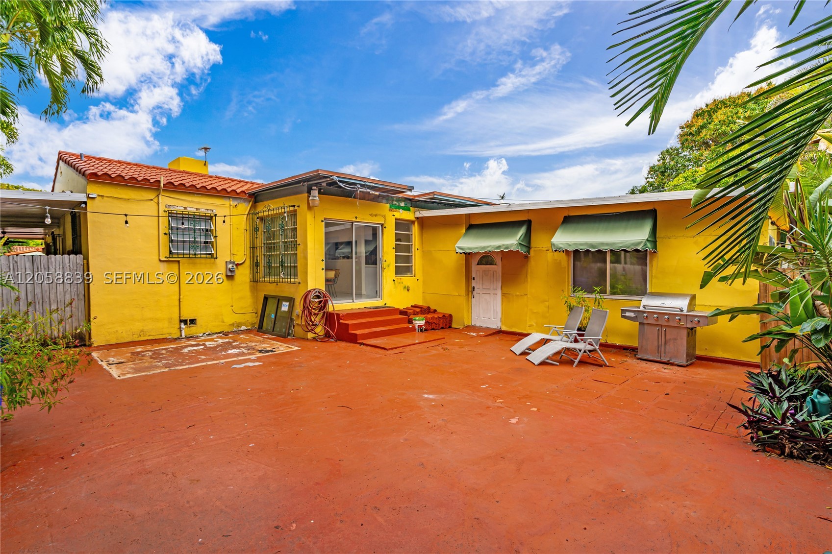 1906 SW 21st St, Miami FL 33145