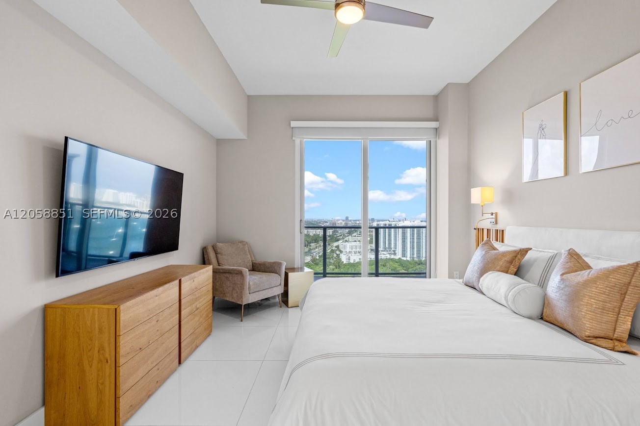 16385 Biscayne Blvd #3201, North Miami Beach FL 33160