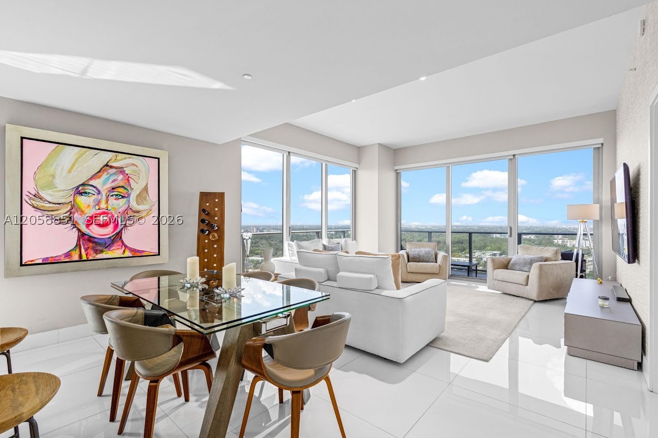 16385 Biscayne Blvd #3201, North Miami Beach FL 33160