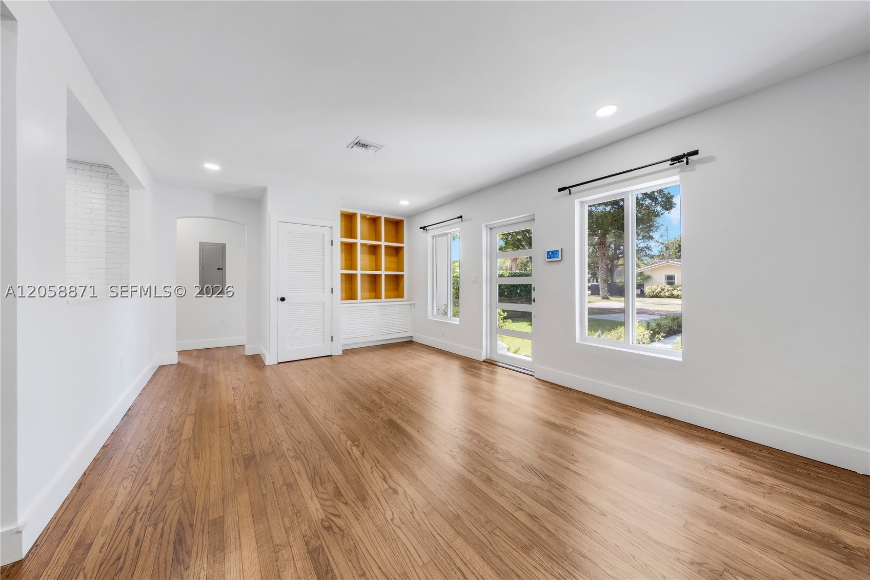101 NW 100th St, Miami Shores FL 33150