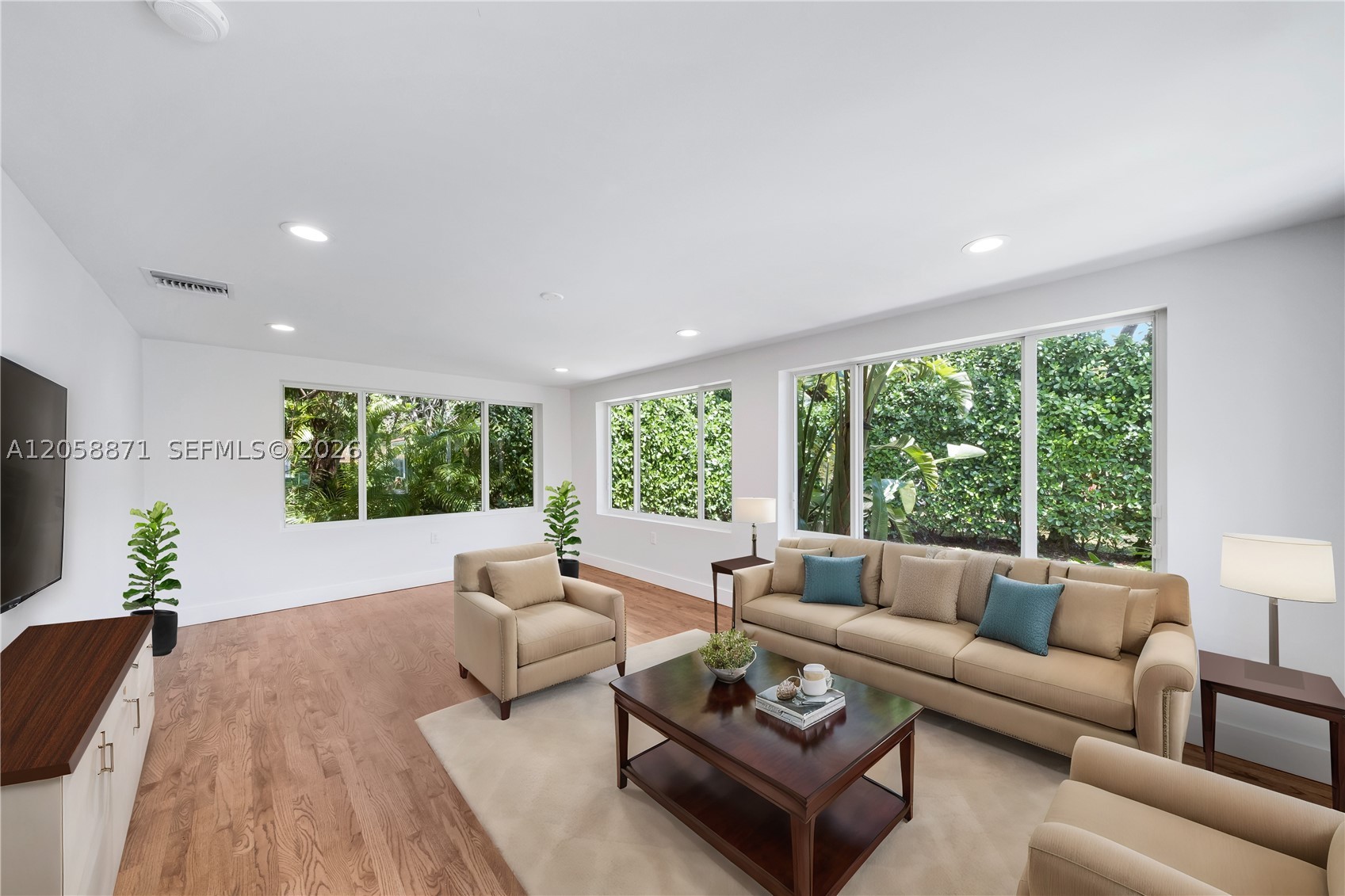 101 NW 100th St, Miami Shores FL 33150