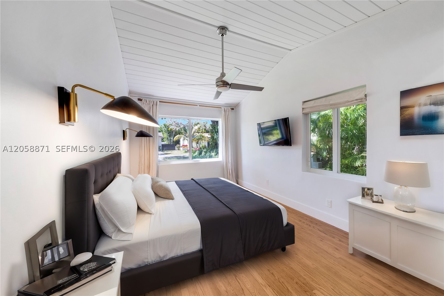 101 NW 100th St, Miami Shores FL 33150