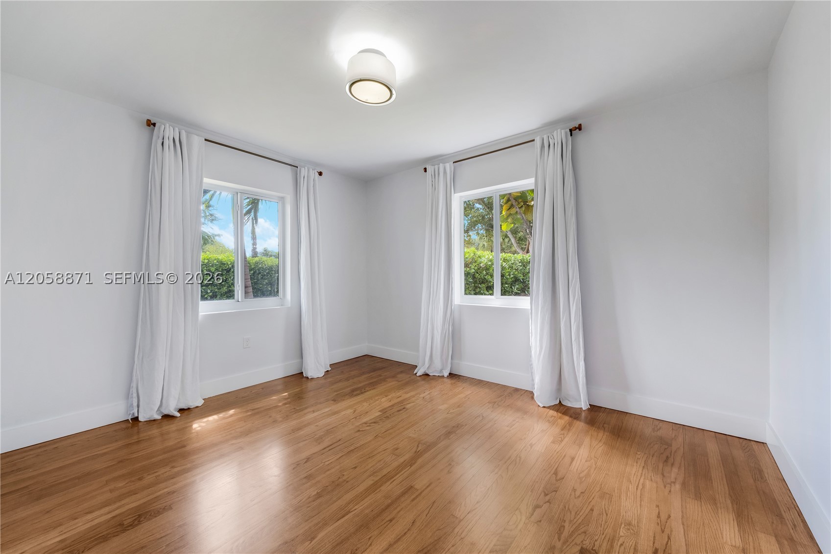 101 NW 100th St, Miami Shores FL 33150