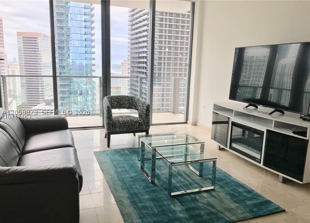 88 SW 7th St #2603, Miami FL 33130