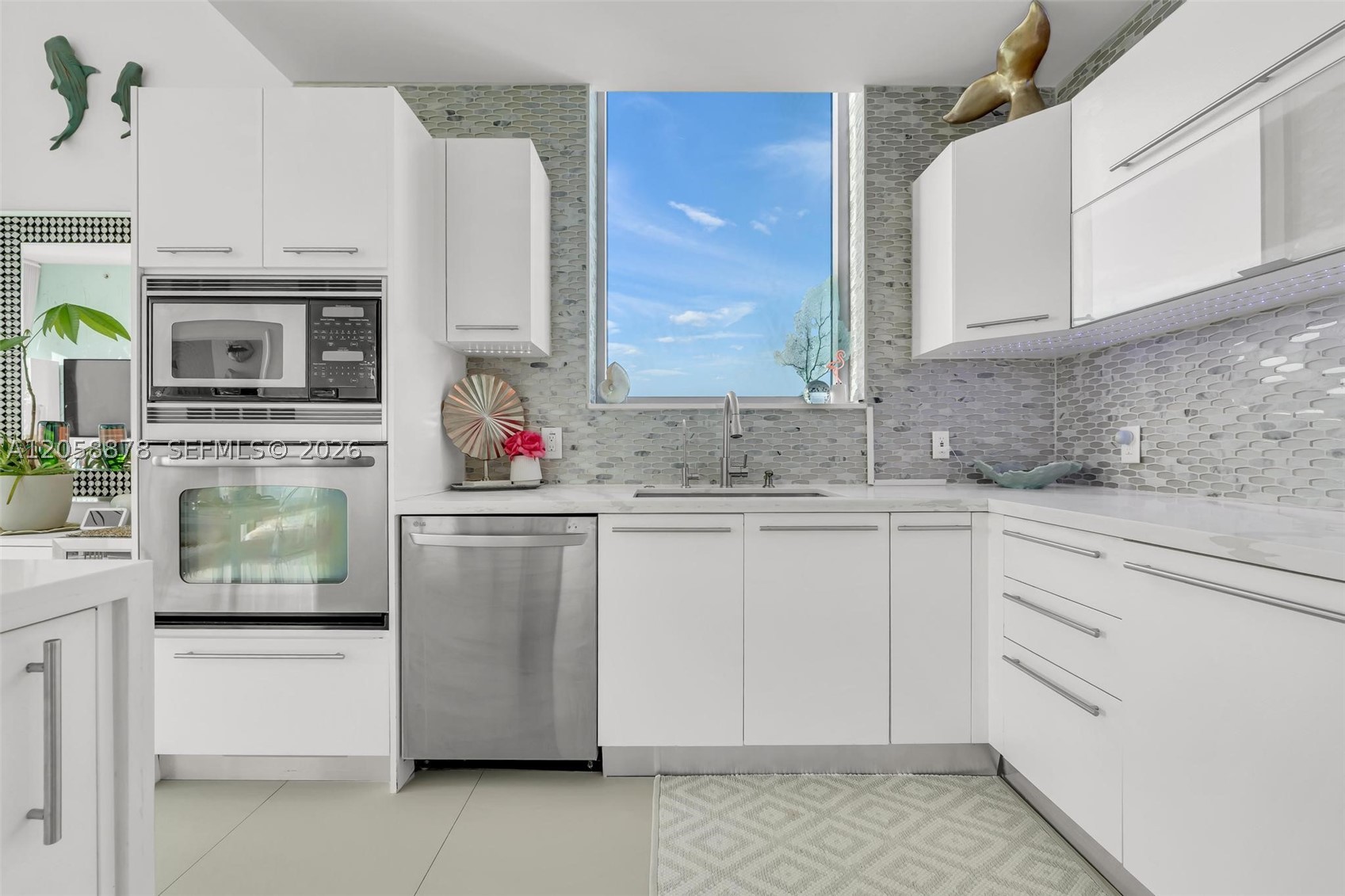 7930 East Dr #1408, North Bay Village FL 33141
