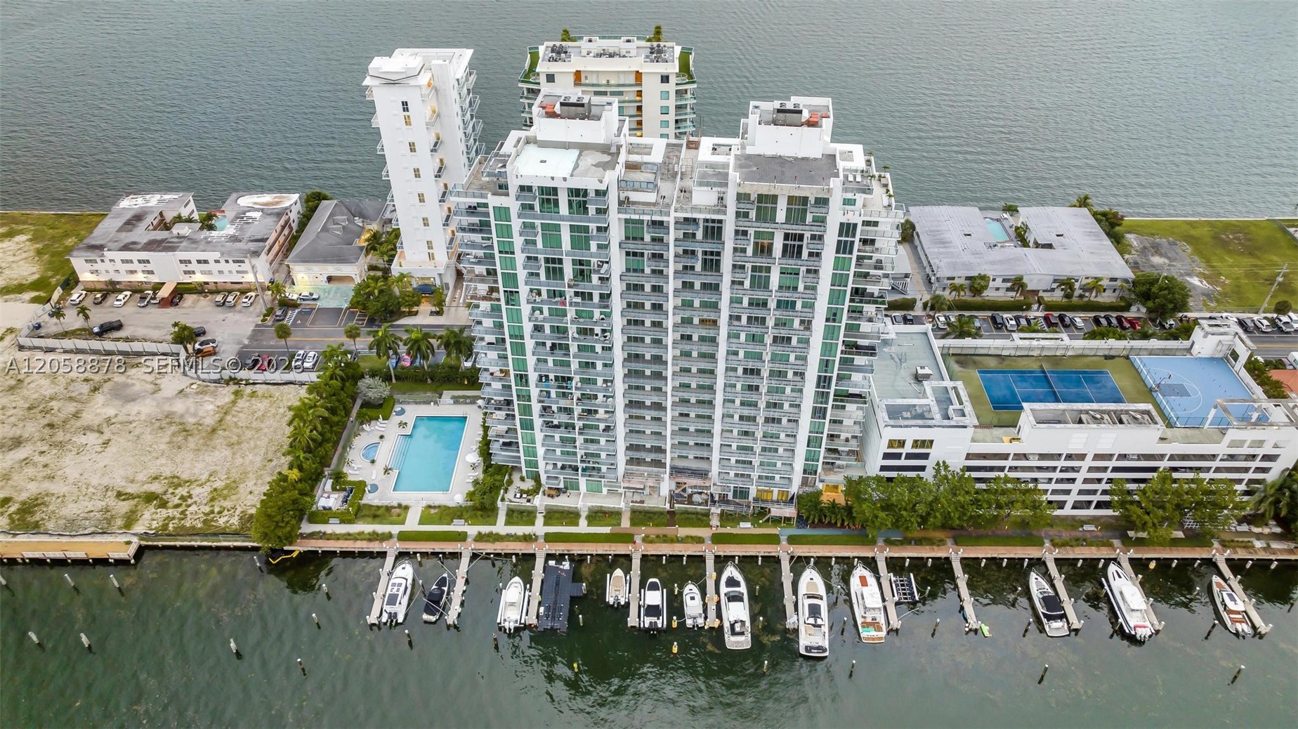 7930 East Dr #1408, North Bay Village FL 33141