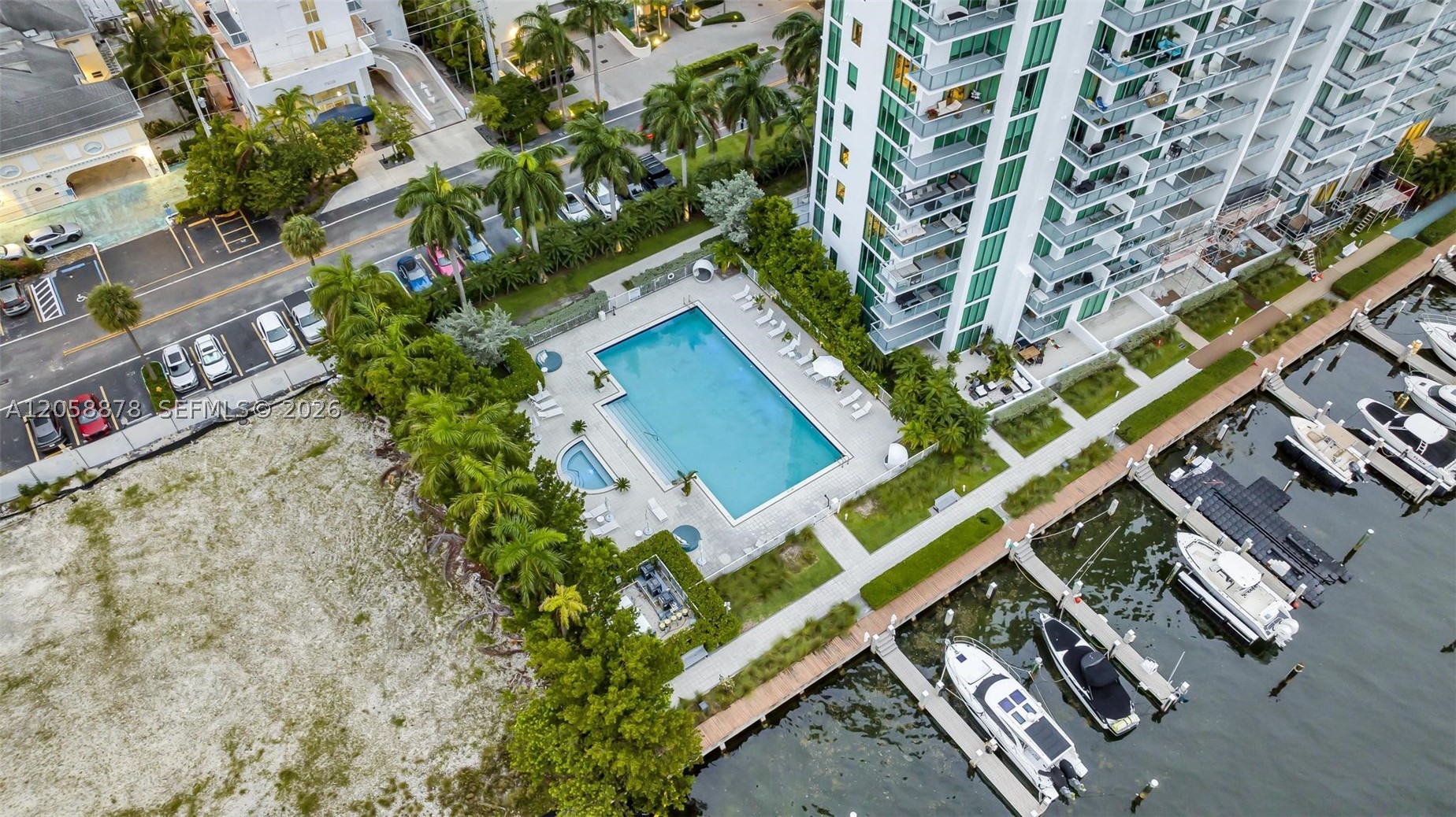 7930 East Dr #1408, North Bay Village FL 33141