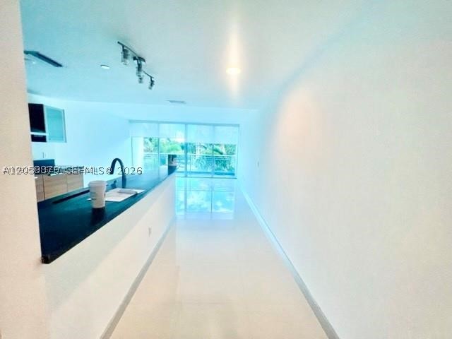 2950 NE 188th St #231, Aventura FL 33180